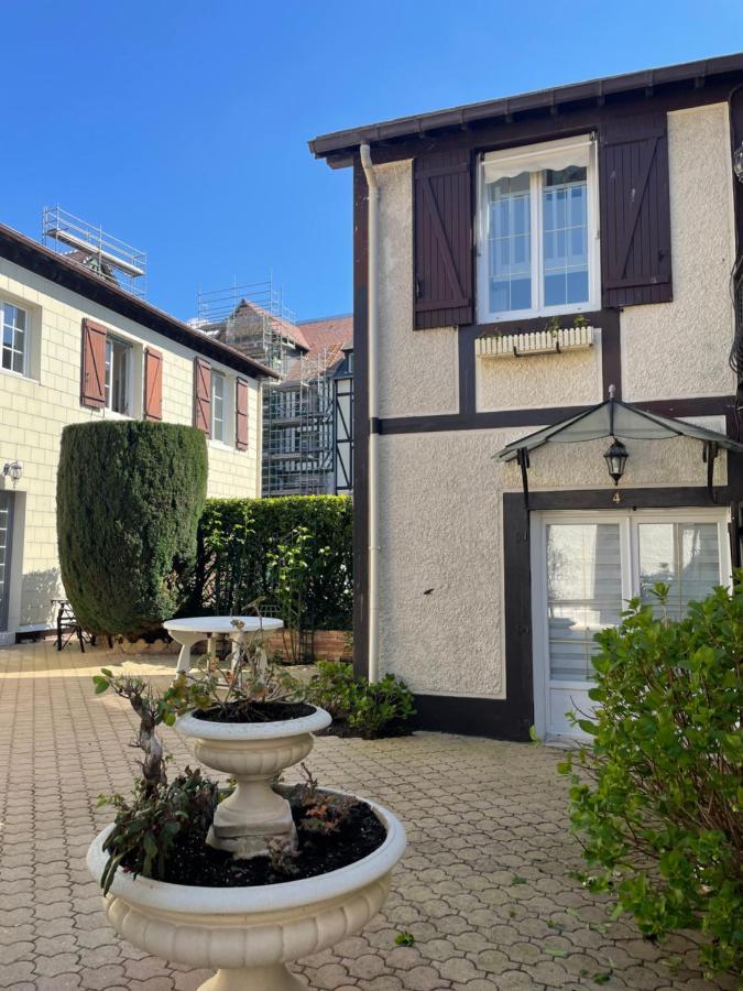 Deauville: Superbe Appartement Centre Ville Екстер'єр фото
